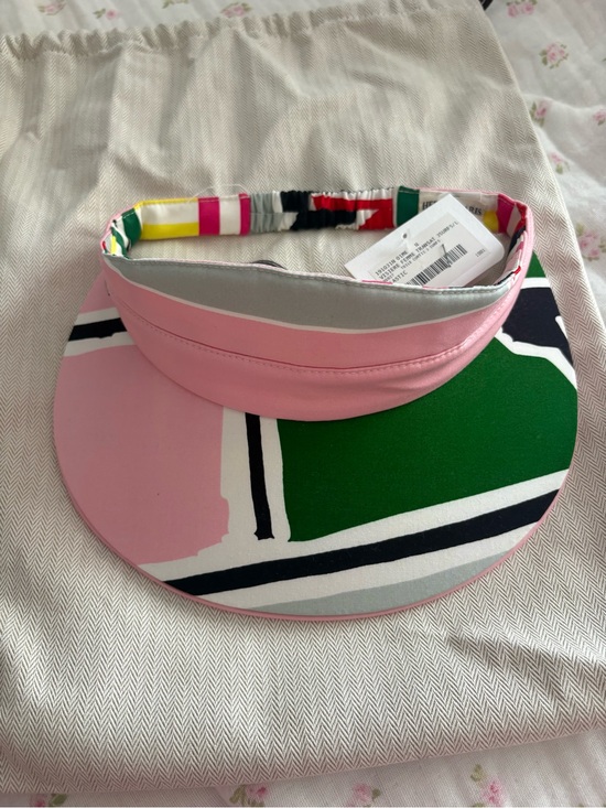 Hermes Accessories - Hermes M NWT Pink and Green Patterned Sun Visor